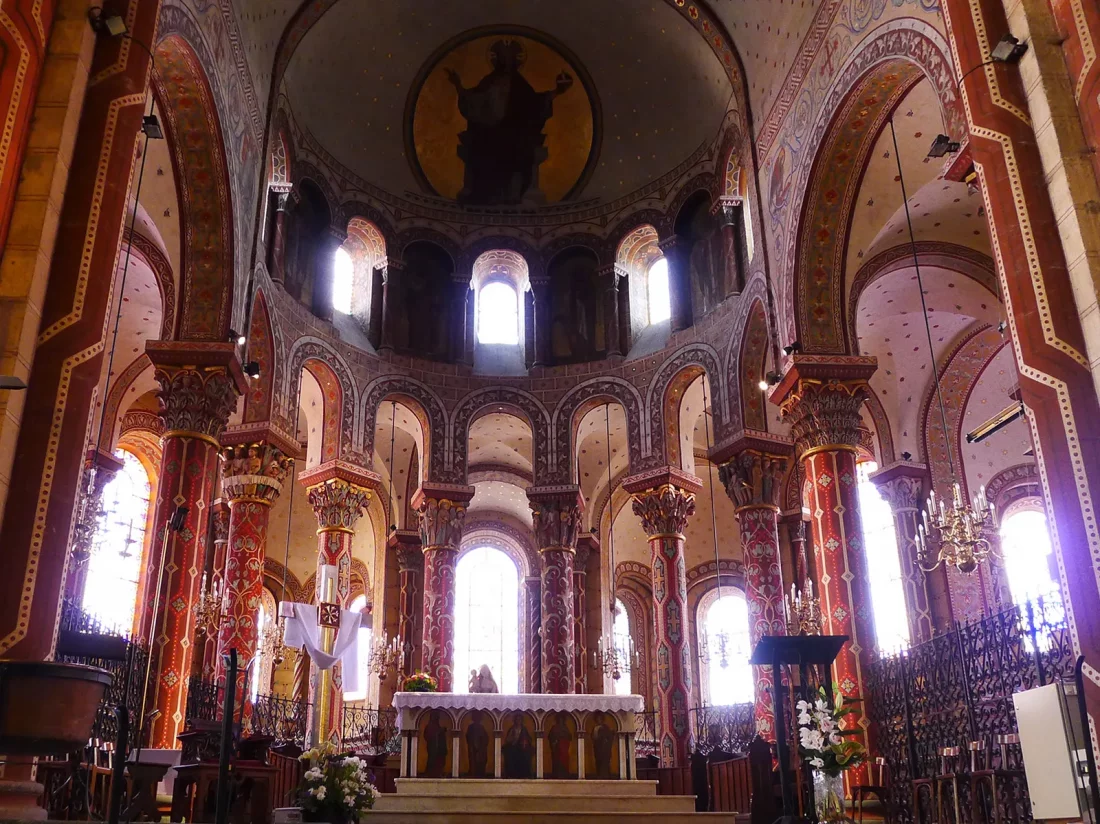 Visite thématique : architecture et couleurs de l'abbatiale